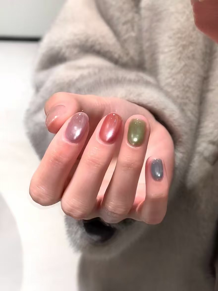 甜朵朵美甲款式 成都贴钻美甲 奢华美甲